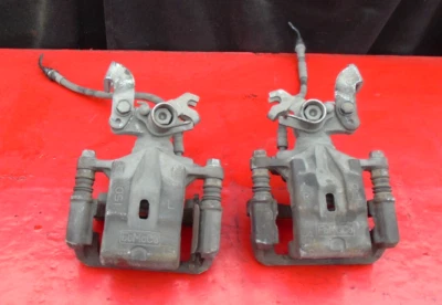 09 10 11 12 13 MAZDA 6 MAZDA6 JUEGO DE PINZAS DE FRENO TRASERO PAR AMBOS OEM Foto 1 de 4