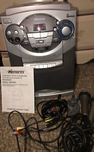 Memorex Portable Karaoke Machine MKS 2451 , 2 Microphones, CD & Cassette Player!