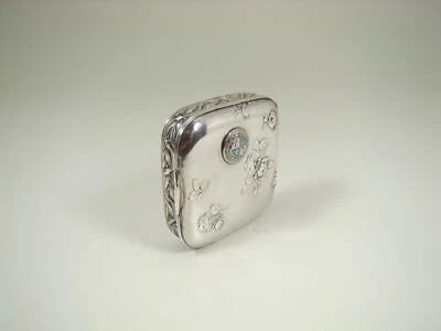  Caixa de rapé DIVINE Swiss prata maciça rosas e folhas por Huguenin  - Imagem 1 de 4