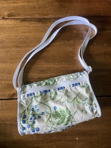 LeSportsac Deluxe Everyday Messenger Umhängetasche Tasche erweiterbar Blumen - Bild 1 von 9