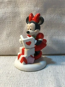 Walt Disney World Schmid Sri Lanka Minnie Mouse Valentine Porcelain Figurine - Picture 1 of 3