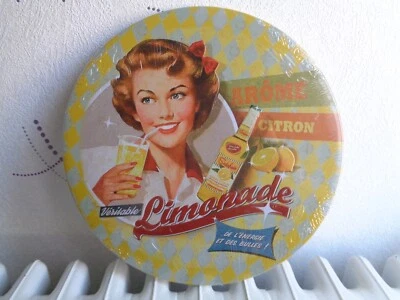 TOLE METAL RONDE 30 CMS PIN UP LIMONADE NON PLAQUE EMAILLEE ANCIENNE - Photo 1/2