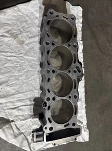 2006 Yamaha Yzf R1 Cylinder Housing - Picture 1 of 6