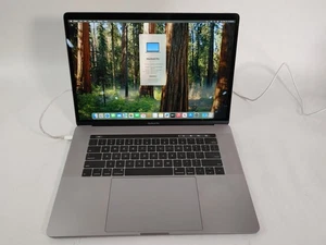 Apple MacBook Pro 15,1 A1990 EMC-3359 Core i7-9750H 2.60 GHz 16 GB 256 GB macOS - Picture 1 of 8
