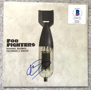 DAVE GROHL SIGNIERT ECHOES SILENCE PATIENCE GRACE VINYL FOO FIGHTERS BAND ESPG BAS - Bild 1 von 3
