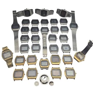 34 Vintage Seiko 0139-XXXX LCD Digital Quartz LC Watch Parts / Repair Lot - Picture 1 of 24
