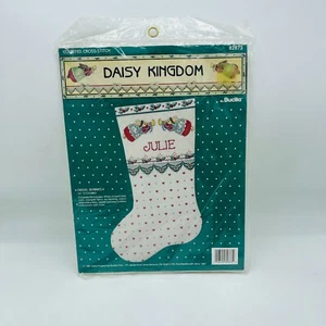 Kit de punto de cruz Bucilla Daisy Kingdom conejitos ángeles medias de Navidad con nombre - Imagen 1 de 3