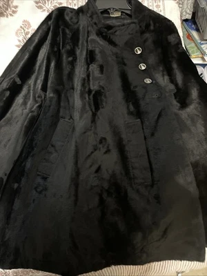 Botones Torre Effiel Capa Cordero Cola Ancha Negro Hecho en Francia Foto 1 de 4