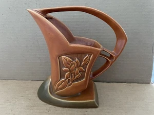 Vintage ROSEVILLE Art Pottery Basket Brown Silhouette Florals 709-8" - Picture 1 of 16