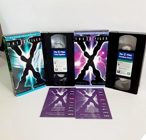 The X Files VHS Tape Lot of 2 Sci-Fi Horror TV Vintage & Sealed Exclusive Cards - Picture 1 of 8