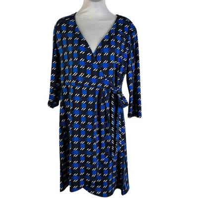 Vestido envolvente elástico New York & Co para mujer mediano geométrico cuello en V carrera manga 3/4 Foto 1 de 4