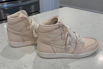 Air Jordan 1 Retro OG High "Guava Ice" Masculino Tamanho 8 | 555088-801 2018 Excelente - Imagem 1 de 4