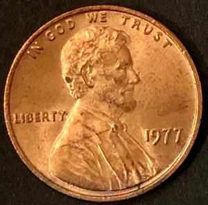 1977-P - LINCOLN MEMORIAL BACK CENT - AU BU - TONED COIN  - Picture 1 of 2