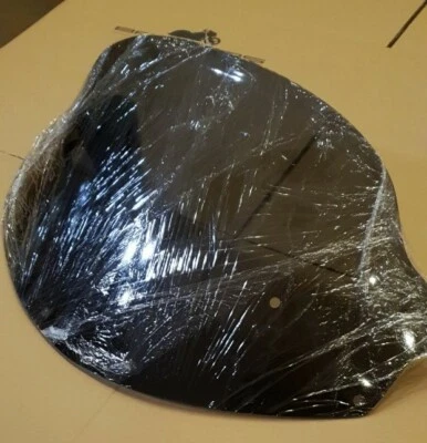 AJ_BAGGERS NEW Aero Dark tinted Windshield 14" for Victory Vision - Image 1 of 4