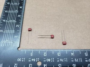 (25 pcs) ECQ-P1H471JZ Panasonic, 470pF 50V 5%, Polypropylene Film Capacitor - Picture 1 of 1