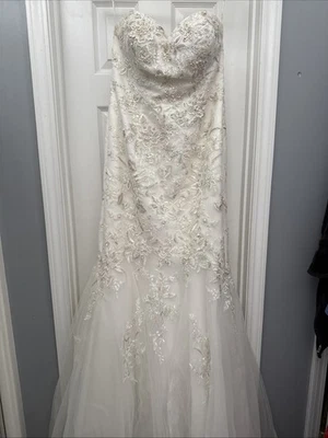 Mermaid Trumpet Wedding Dress with Customized Corset Back - Image 1 of 4