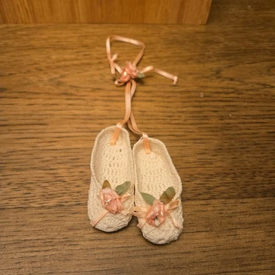 Vintage Christmas Ballet Shoe (toe) Ornament/Decor Dated 1989. - Image 1 of 4