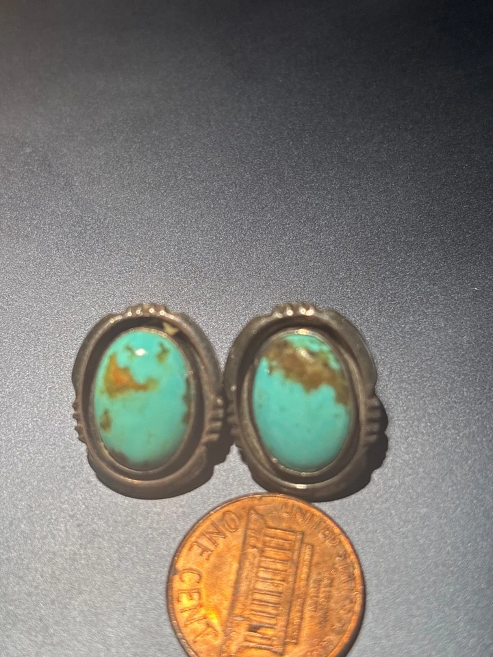 Rare Estate Vintage Turquoise and Silver 925 stud earrings - Image 1 of 4