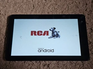 RCA Voyager 7" 8GB Android 5.0 Black Tablet RCT6773W22B w/ 16GB Micro SD Card - Picture 1 of 10