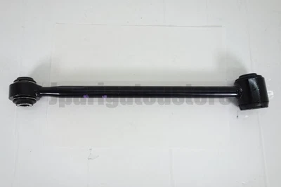 Toyota Genuine 48730-48030 RH Rear Suspension Arm Lexus RX300 Harrier 99–03 - Image 1 of 4