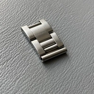 Genuine Rolex Oyster Spare Link With Clasp Buckle First Link Connector 14mm - Picture 1 of 1