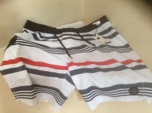 NWT Men's RIP CURL Red, White, & Blue Surf Board Shorts Size 38 Mid Leg 20" - Picture 1 of 7