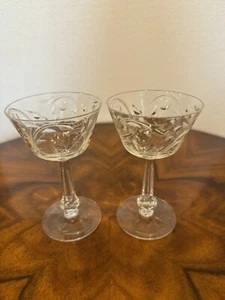 2 Vintage Heisey Handblown Etched Liquor/ Champagne / Sherbert Glasses 1940’s - Picture 1 of 12