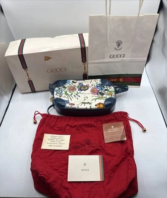 VINTAGE GUCCI Floral Small Leather Crossbody Purse 80s W/ Pouch, Box, Tags, Bag - Image 1 of 4