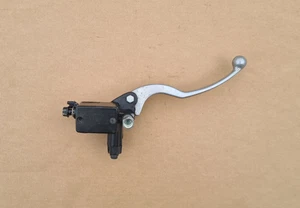 Honda PCX 125 Right Handlebar Lever Bracket Brake With Master Cylinder Reservoir - Picture 1 of 10