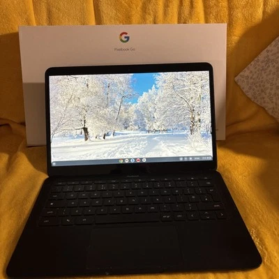 Google Pixelbook Go 13.3" Touchscreen  - Image 1 of 4