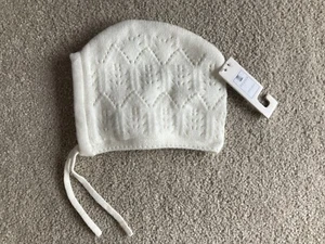 BNWT Next Baby Girls Cream Knitted Lined Bonnet Hat: 0-3, 3-6 & 18-24 Months - Picture 1 of 2