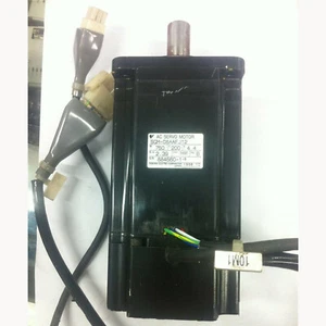 one Used yaskawa AC Servo Motor SGM-08AAFJ12 SGM08AAFJ12 SPOT STOCKS - Picture 1 of 2