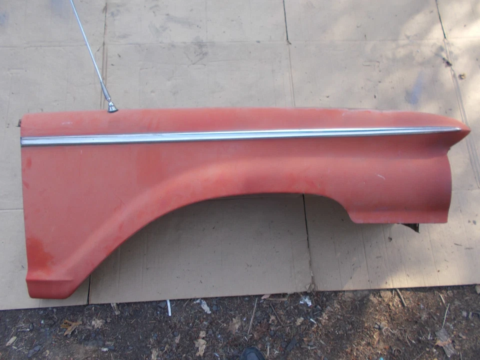 1960 60 水星 MONTEREY MONTCLAIRE PARK LANE RIGHT FENDER 超好 N.O.S 附近 — 第 1/4 张图片