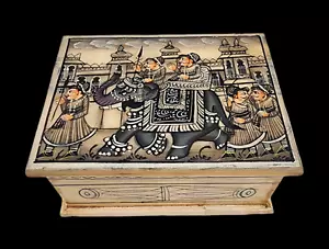 Old Vintage Carved Hand Painted Persian Mughal Miniature Painting Box - Picture 1 of 5