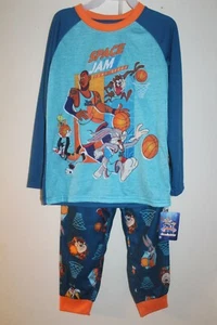Boys Space Jam Pajamas 2 piece sleep wear sz 4-5 PJ set long sleeve top & pants - Picture 1 of 4