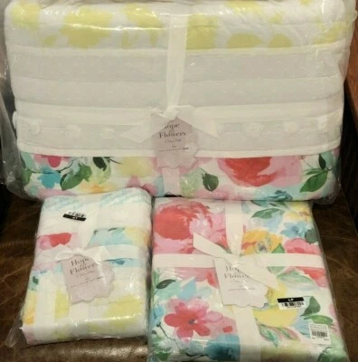 Juego de sábanas falsas Pottery Barn Kids Tracy Reese Hope Flowers concéntricas con doble edredón Foto 1 de 4