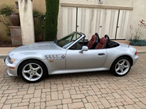 1998 BMW Z3 - Picture 1 of 30