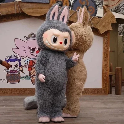 Adulto Halloween Navidad Personaje Gris Conejo Dibujos Animados Festivo Traje de Vacaciones Foto 1 de 4