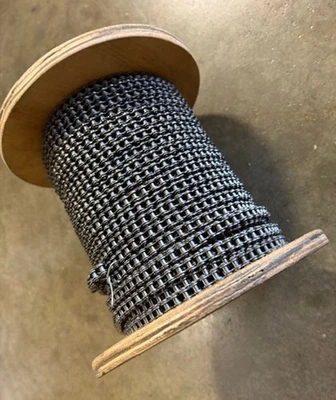 #25 ROLLER CHAIN, 100 FT PLUS 10 MASTER CONNECTING LINKS - Image 1 of 3