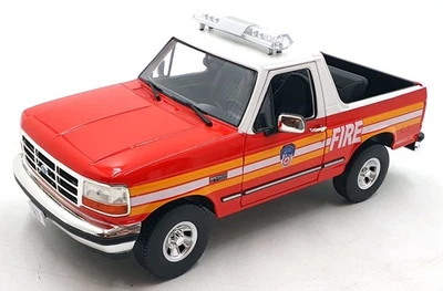 Greenlight 1/18 Scale Diecast 19118 - 1996 Ford Bronco FDNY Truck - Image 1 of 4