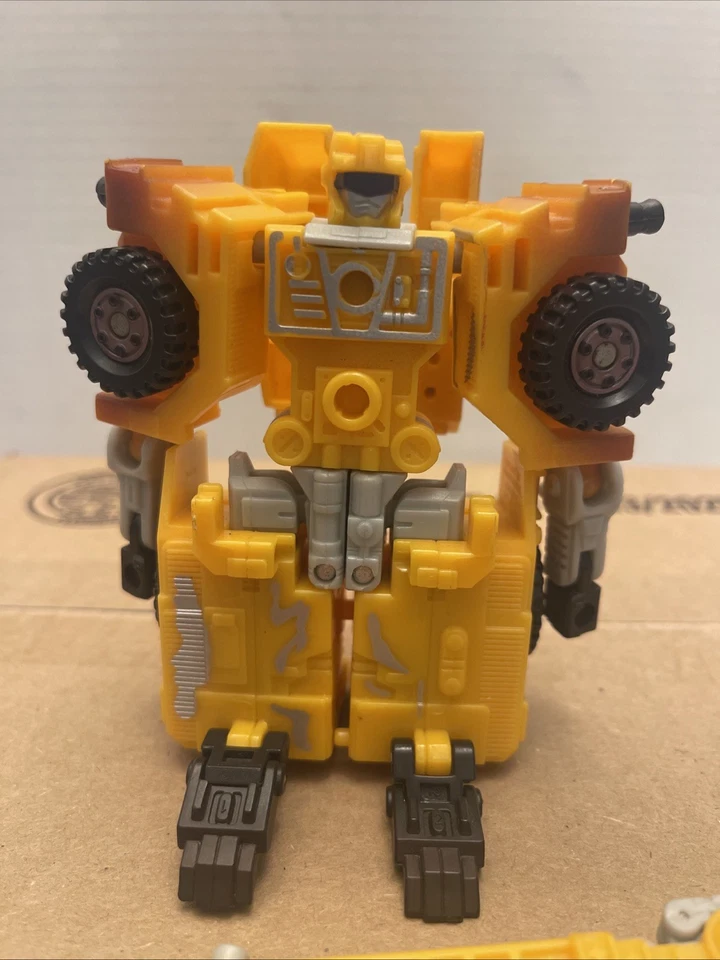Transformers Robots In Disguise Relleno Amarillo Completo RID 2001 Foto 1 de 4