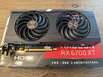 Tarjeta de gráficos SAPPHIRE PULSE Radeon RX 6700 XT 12 GB GDDR6 Foto 1 de 4