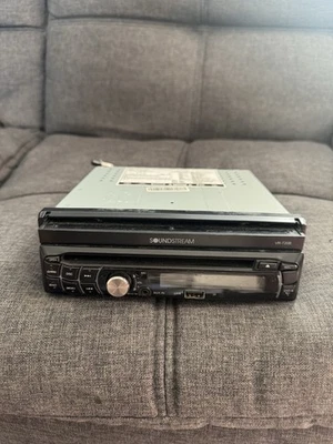 SOUNDSTREAM 1-DIN DVD CD USB PLAYER BLUETOOTH CAR STEREO 7" LCD MONITOR RGB LED - Image 1 of 4