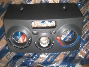 FIAT PUNTO 176 MOSTRINA RIVESTIMENTO COMANDI RISCALDATORE 721301060 - Imagen 1 de 4