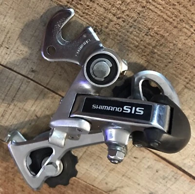 SHIMANO | RD-R552 | SIS | Rear Derailleur | NOS Display Model - Image 1 of 3