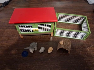 Schleich Farm World Rabbit Hutch Set  Rabbits & Pen Hutch/Cage Missing Carrot - Picture 1 of 11