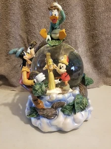Disney's Mickey Mouse "Mickey and the Beanstalk" Snow Globe Tested - Picture 1 of 8
