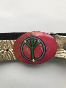 Vintage Gold Leather Peace Belt 28" Red Peace Sign Buckle Girls Cool Fun - Picture 1 of 6