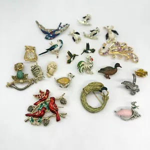 Vintage Lot 21 Bird Theme Animal Figural Brooches - Picture 1 of 15