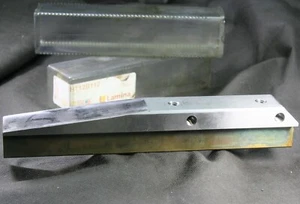 One (1) Lamina HT12B112 Side Knife Guide T-Bar Right Hand Harris HT Trimmer - Picture 1 of 10